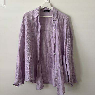 Camicia in mussola lilla di Sassy Classy