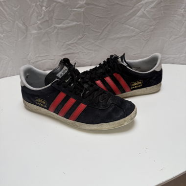 Adidas Gazelle shoes