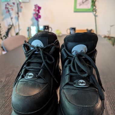 Buffalo Schuhe Grösse 41 