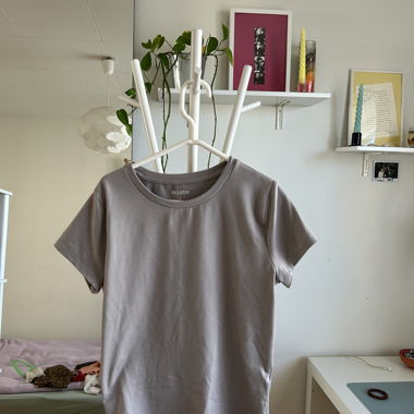 Hollister T-shirt