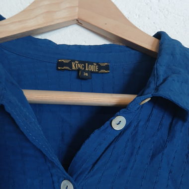 Robe boutonnée de KingLouie