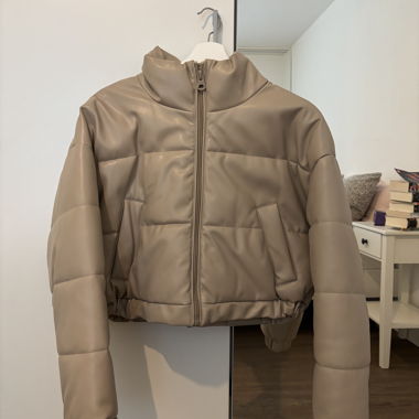 Giacca invernale stile pelle