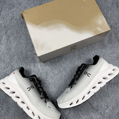 Baskets On Cloud