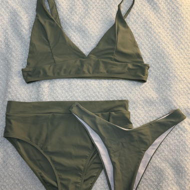 Khaki Bikini Set mit High-Waist & Brazilian Bottom