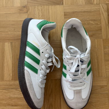 Adidas Sambas