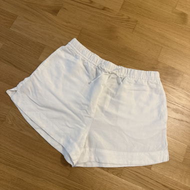 Short blanc en lin mélangé