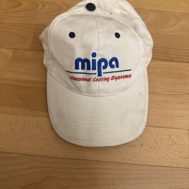 Weisse Mipa Cap