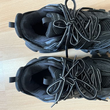 Balenciaga Tracks