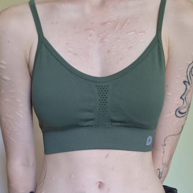 Green Seamless Sports Bra