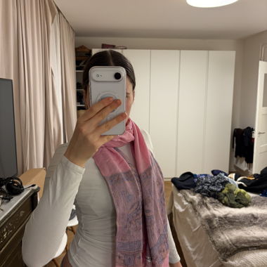 Sciarpa rosa Y2K