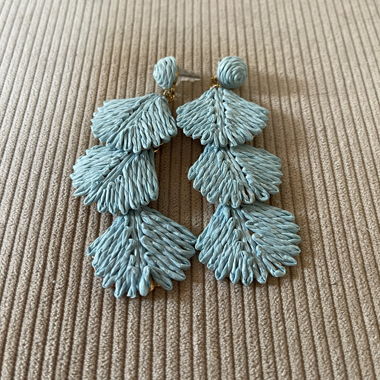 Boho-Ohrringe in Blau