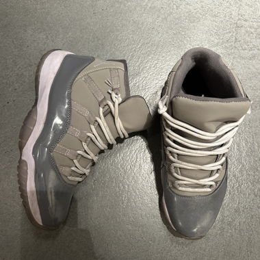 Jordan 11 Cool Grey