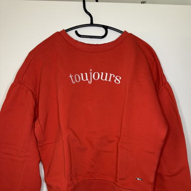 Sweater rot