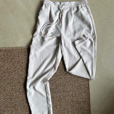 Sommerliche Stoffhose