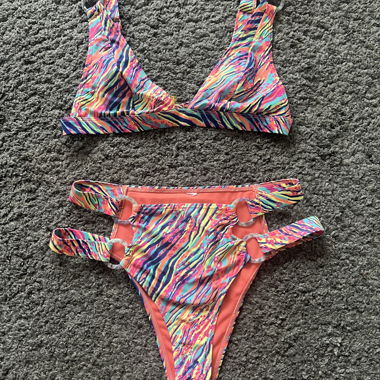 Bikini Néon Wolf & Whistle • Taille haute • Découpes • Gr. L