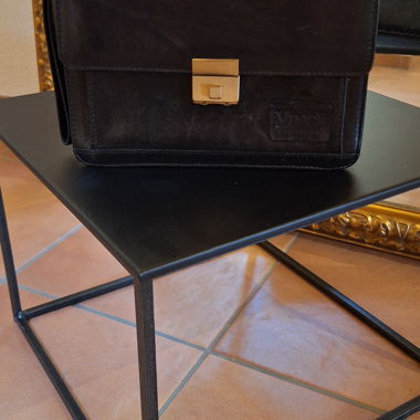 Vinci Collection brown leather handbag