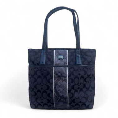 Sac tote signature Coach noir avec détail en peau de serpent