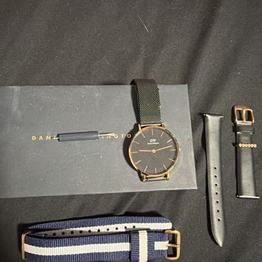 Daniel Wellington watches and accessories