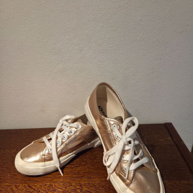 Sneakers basse Superga rosa oro