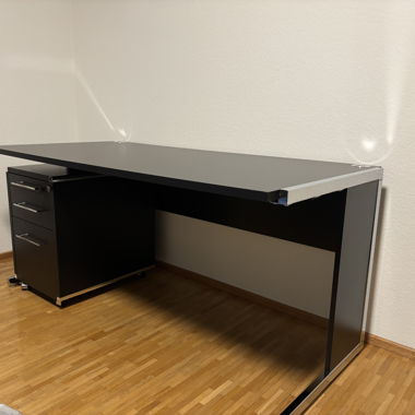 Schreibtisch Mattschwarz