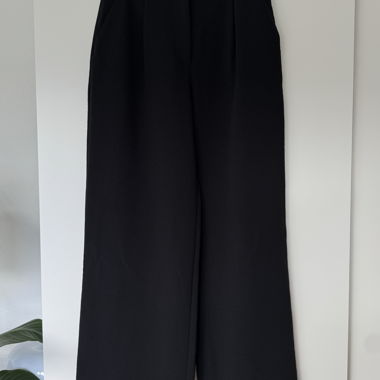 ABERCROMBIE Black wide-leg fabric trousers. 28