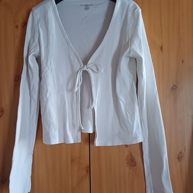 Cardigan in maglia bianco con cintura annodata