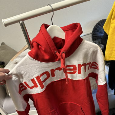 Supreme Hoodie
