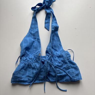 Top blu