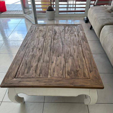Sofa tisch