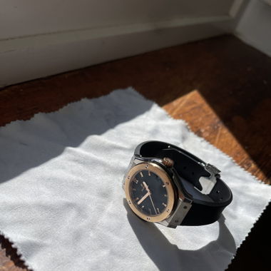 HUBLOT Classic Fusion 33mm Titanium King Gold 33mm