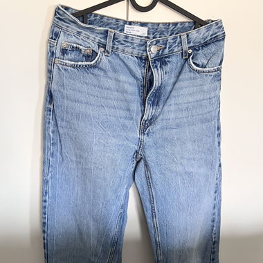 Bershka Straight Leg Jeans