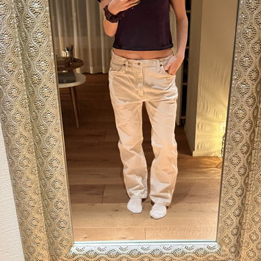 creme baggy jeans