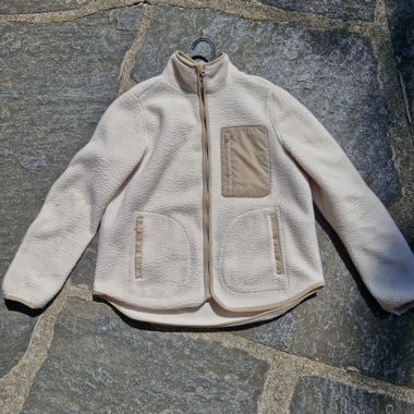 Beige Polar 