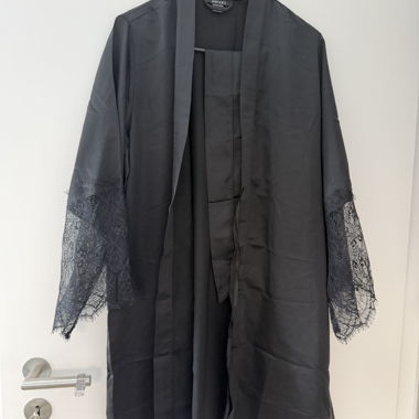 Chemise in raso e pizzo