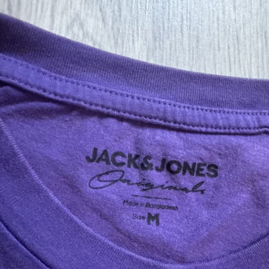 T-shirt violet