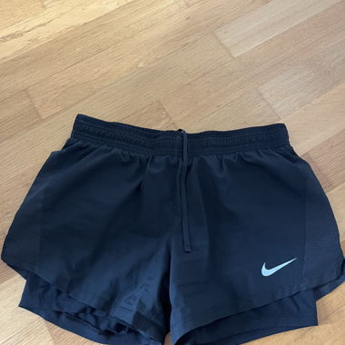 Short de sport Nike Dri-FIT
