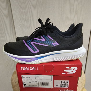 New Balance Grösse 40