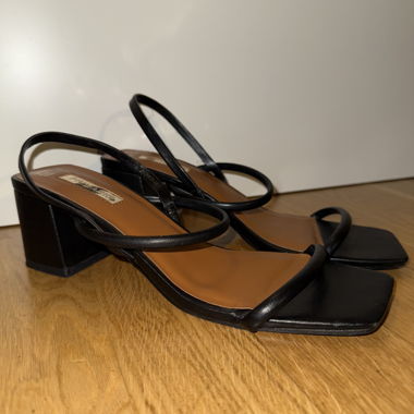 Black Strappy Sandalettes with Block Heel