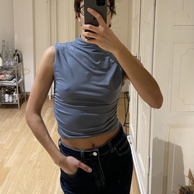 Blue top