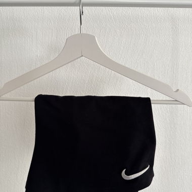 Nike shorts black