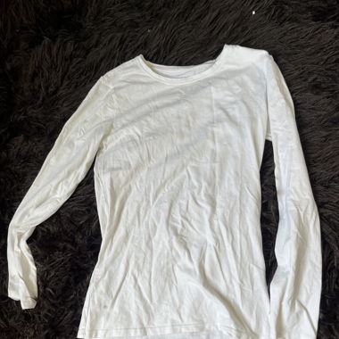 Long sleeve tshirt