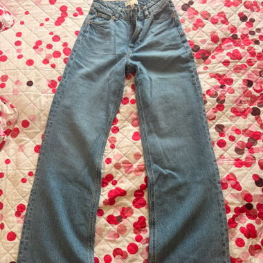 Hellblauer Jeans Gerade Schnitt