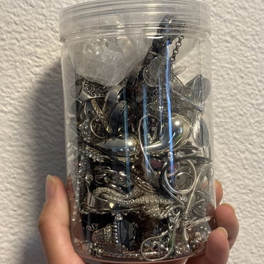 Mystery Jewellery Glass