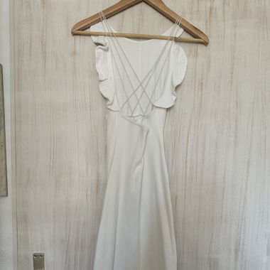 Rückenfreier Kleid