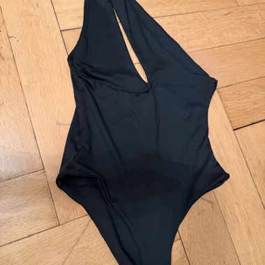 Body asymétrique