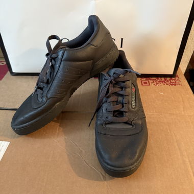 Baskets adidas Calabasas