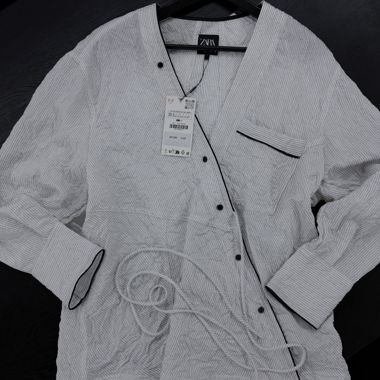 Blusa ZARA – nuova con etichetta, taglia XS–S