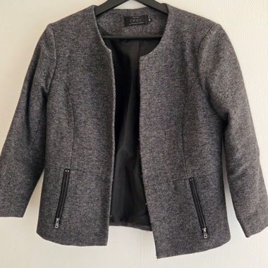 Graue Blazerjacke