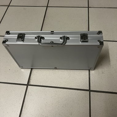 Pokerkoffer aus Aluminium