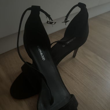 high heels